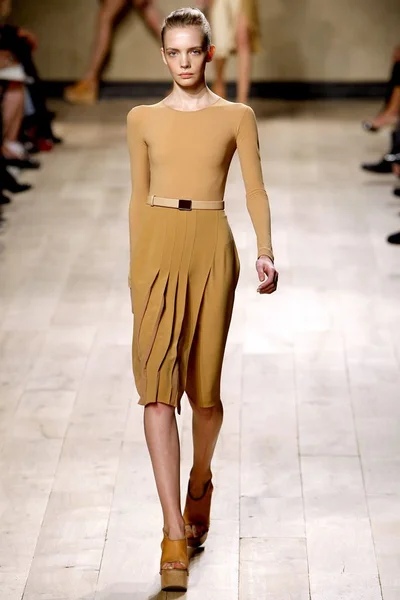 Look 21